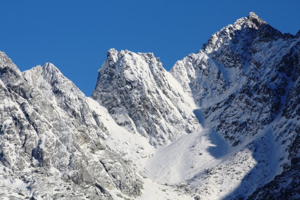 Easy hike in High Tatras - Popradske lake | SLOVAKATION